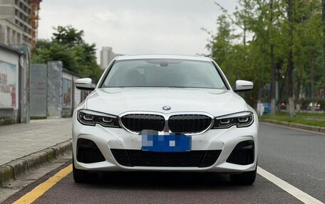 BMW 3 серия, 2022 год, 2 840 000 рублей, 2 фотография