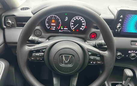 Honda Vezel, 2023 год, 2 075 000 рублей, 10 фотография