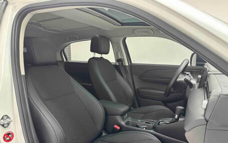 Honda Vezel, 2023 год, 2 075 000 рублей, 14 фотография