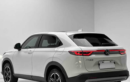 Honda Vezel, 2023 год, 2 075 000 рублей, 7 фотография