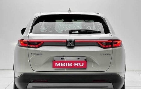 Honda Vezel, 2023 год, 2 075 000 рублей, 8 фотография