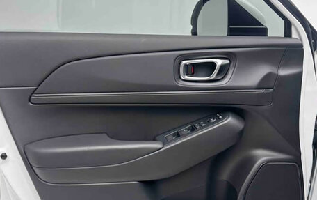 Honda Vezel, 2023 год, 2 075 000 рублей, 17 фотография