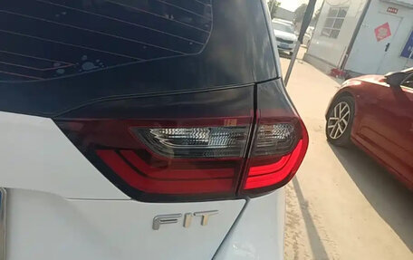 Honda Fit, 2022 год, 1 178 666 рублей, 8 фотография