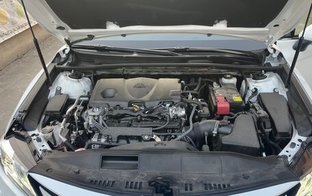 Toyota Camry, 2021 год, 2 650 000 рублей, 15 фотография