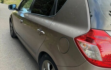 KIA cee'd I рестайлинг, 2010 год, 700 000 рублей, 4 фотография