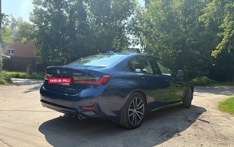 BMW 3 серия, 2020 год, 3 300 000 рублей, 3 фотография