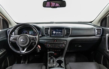 KIA Sportage IV рестайлинг, 2018 год, 2 048 000 рублей, 14 фотография