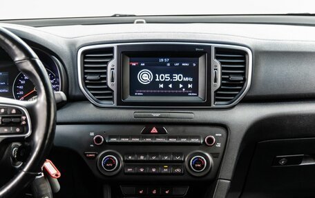 KIA Sportage IV рестайлинг, 2018 год, 2 048 000 рублей, 21 фотография