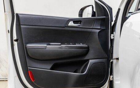 KIA Sportage IV рестайлинг, 2018 год, 2 048 000 рублей, 26 фотография