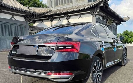 Skoda Superb III рестайлинг, 2023 год, 2 030 000 рублей, 4 фотография
