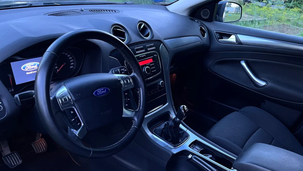 Ford Mondeo IV рестайлинг, 2013 год, 1 080 000 рублей, 7 фотография