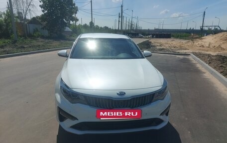 KIA Optima IV, 2019 год, 1 600 000 рублей, 4 фотография