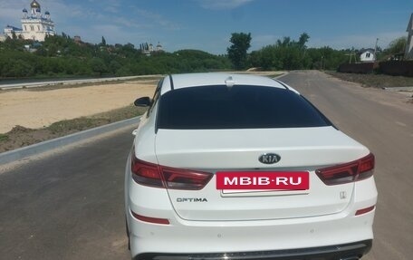 KIA Optima IV, 2019 год, 1 600 000 рублей, 15 фотография