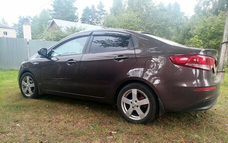 KIA Rio III рестайлинг, 2015 год, 890 000 рублей, 1 фотография