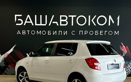 Skoda Fabia II, 2013 год, 690 000 рублей, 4 фотография