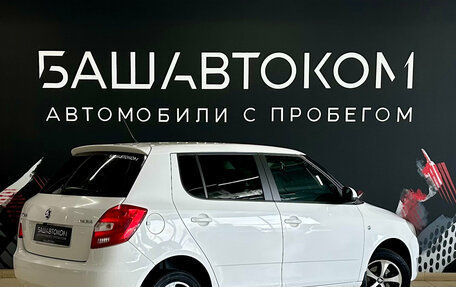 Skoda Fabia II, 2013 год, 690 000 рублей, 6 фотография