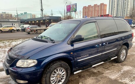 Chrysler Voyager IV, 2001 год, 750 000 рублей, 4 фотография
