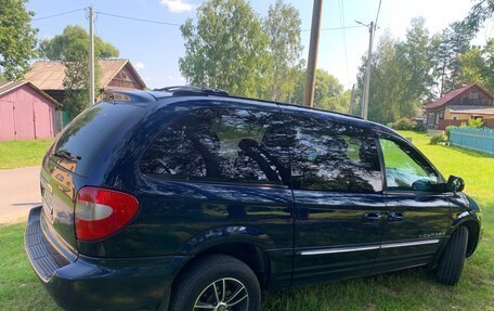 Chrysler Voyager IV, 2001 год, 750 000 рублей, 6 фотография