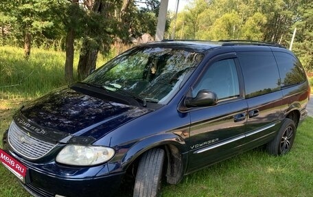 Chrysler Voyager IV, 2001 год, 750 000 рублей, 8 фотография