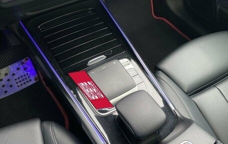 Mercedes-Benz GLB, 2020 год, 2 599 000 рублей, 17 фотография