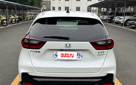 Honda Fit, 2023 год, 1 099 003 рублей, 9 фотография