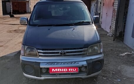 Toyota Town Ace III, 1997 год, 230 000 рублей, 2 фотография