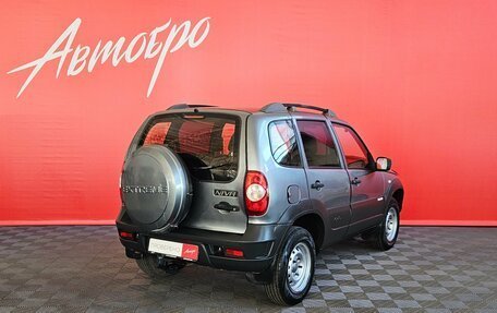 Chevrolet Niva I рестайлинг, 2011 год, 480 000 рублей, 5 фотография