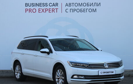 Volkswagen Passat B8 рестайлинг, 2018 год, 1 690 000 рублей, 3 фотография