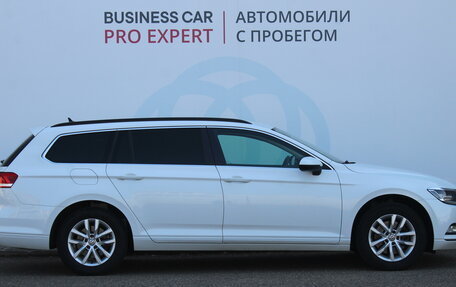 Volkswagen Passat B8 рестайлинг, 2018 год, 1 690 000 рублей, 4 фотография