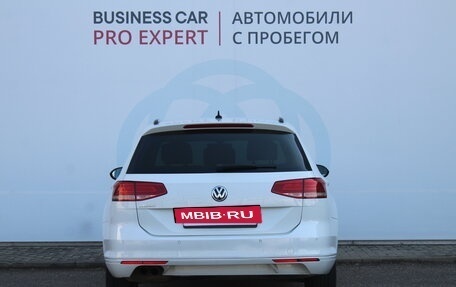 Volkswagen Passat B8 рестайлинг, 2018 год, 1 690 000 рублей, 6 фотография
