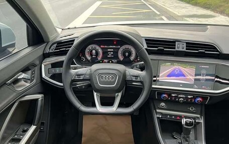 Audi Q3, 2022 год, 2 930 000 рублей, 9 фотография
