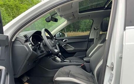 Audi Q3, 2022 год, 2 930 000 рублей, 7 фотография