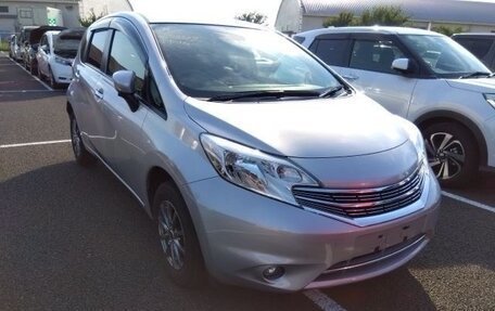 Nissan Note II рестайлинг, 2015 год, 820 000 рублей, 7 фотография