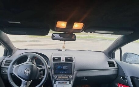 Toyota Avensis III рестайлинг, 2010 год, 950 000 рублей, 3 фотография