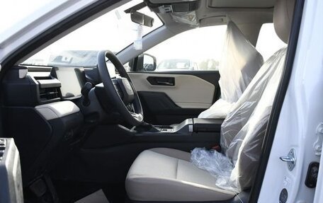 Toyota RAV4, 2026 год, 4 130 000 рублей, 12 фотография
