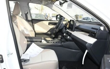 Toyota RAV4, 2026 год, 4 130 000 рублей, 13 фотография