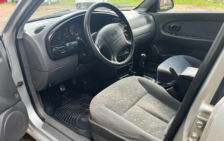 KIA Spectra II (LD), 2005 год, 200 000 рублей, 9 фотография
