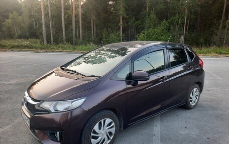 Honda Fit III, 2016 год, 1 200 000 рублей, 7 фотография
