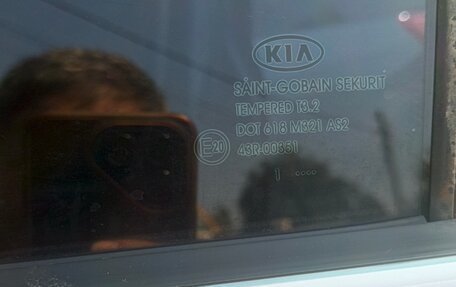 KIA Sportage III, 2011 год, 1 300 000 рублей, 38 фотография