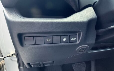 Toyota RAV4, 2022 год, 3 490 000 рублей, 12 фотография