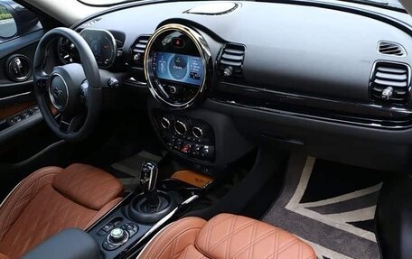 MINI Clubman, 2023 год, 2 340 990 рублей, 18 фотография