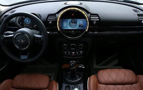 MINI Clubman, 2023 год, 2 340 990 рублей, 16 фотография