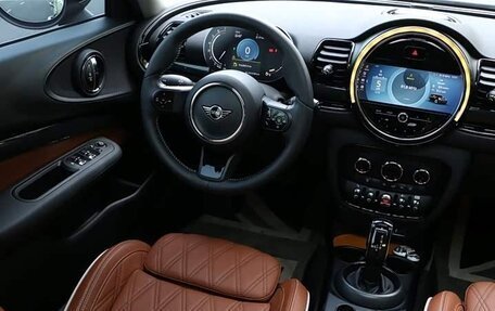 MINI Clubman, 2023 год, 2 340 990 рублей, 20 фотография