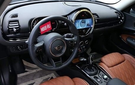 MINI Clubman, 2023 год, 2 340 990 рублей, 15 фотография