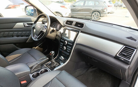 Haval H2, 2015 год, 990 000 рублей, 13 фотография