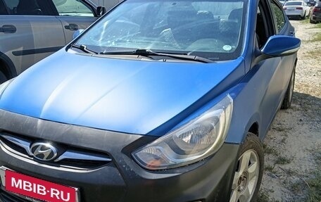 Hyundai Solaris II рестайлинг, 2011 год, 470 000 рублей, 1 фотография