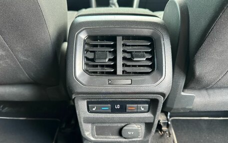 Volkswagen Tiguan II, 2017 год, 1 990 000 рублей, 10 фотография