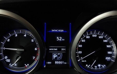 Toyota Land Cruiser Prado 150 рестайлинг 2, 2017 год, 4 550 000 рублей, 16 фотография