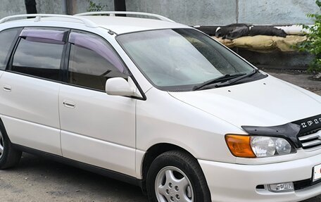 Toyota Ipsum II, 2000 год, 649 000 рублей, 3 фотография