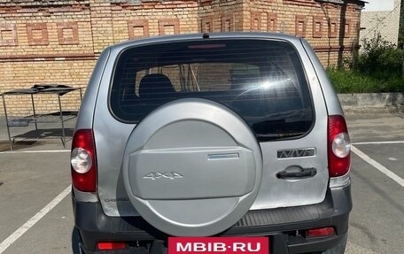 Chevrolet Niva I рестайлинг, 2010 год, 450 000 рублей, 3 фотография